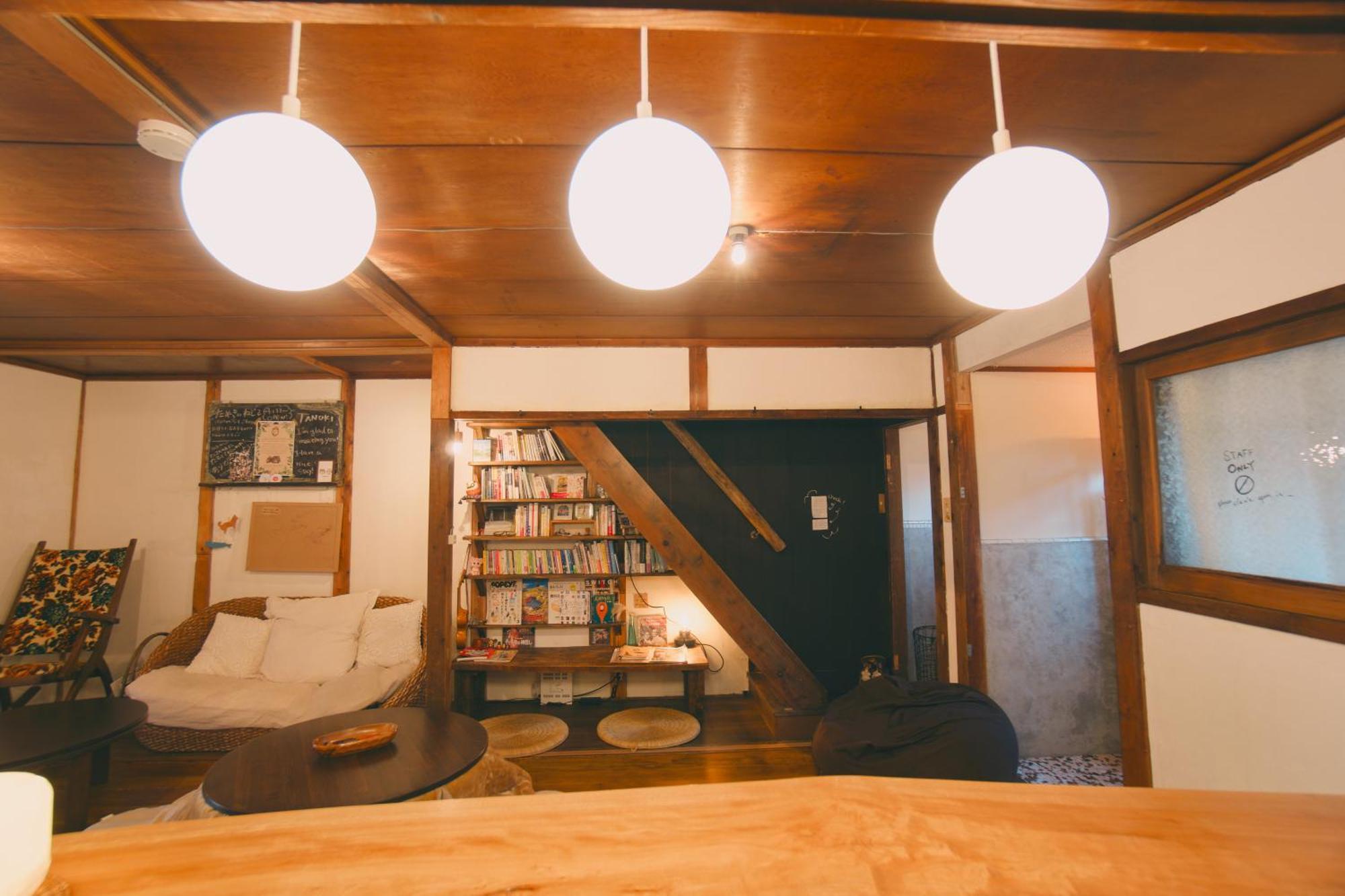 宿たぬきのねどこ Guesthouse Tanuki Tokoname Exteriör bild